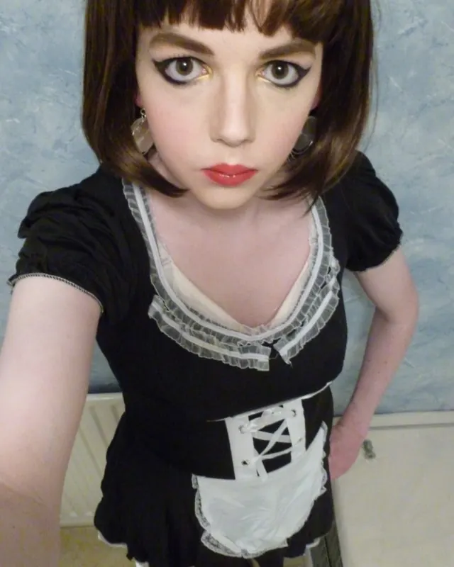 Eva, 24 ans, plan cul à Châbons