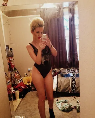 Valentine, 18 ans, plan cul à Challans